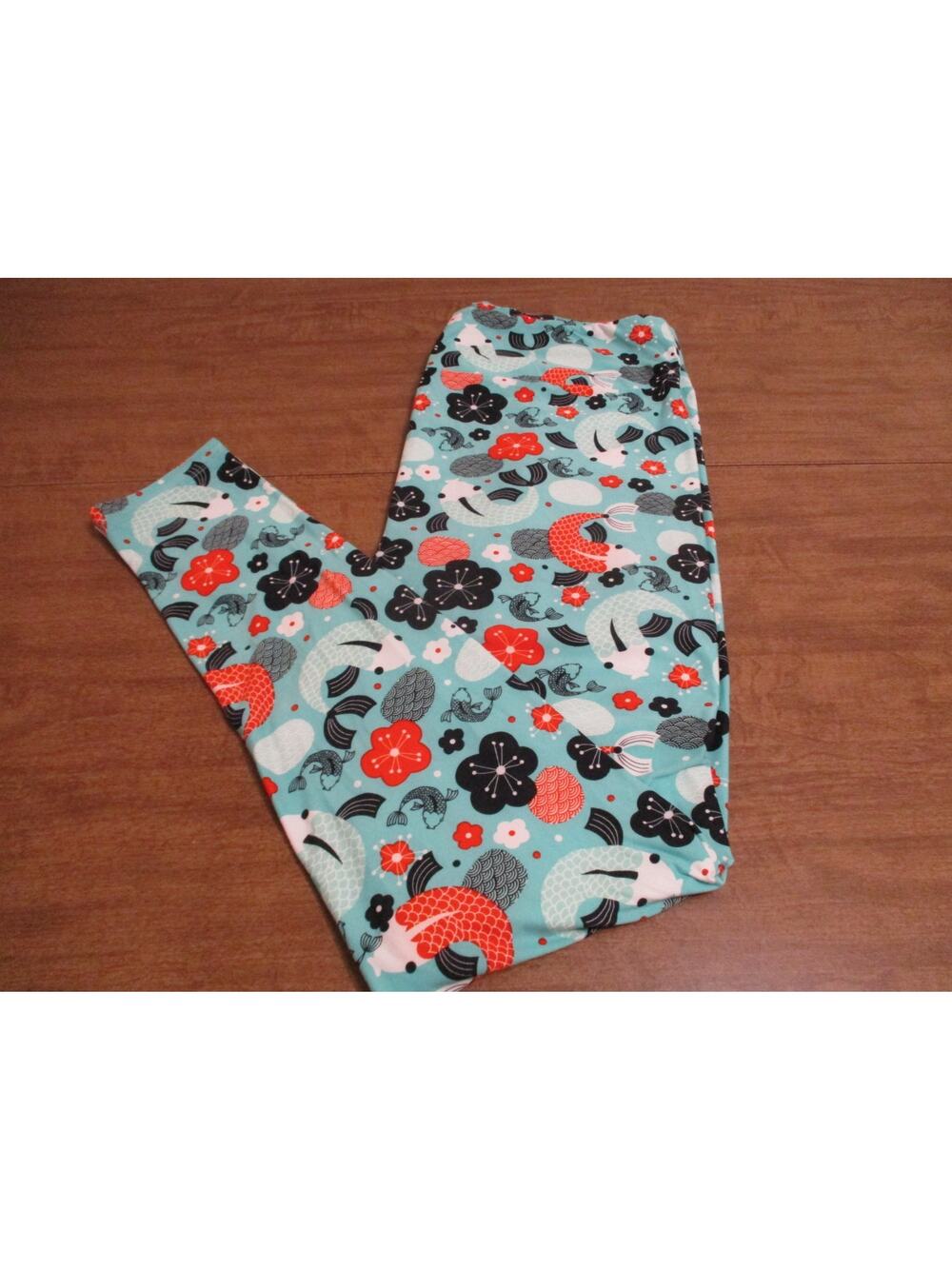 LULAROE LEGGINGS FISH PATTERN SIZE TC2